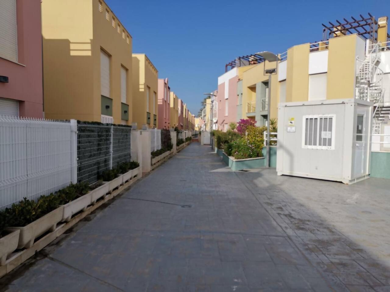 Vera Playa Fantastico: Beachfront Apartment with Pool and Terrace Playas de Vera Exterior photo